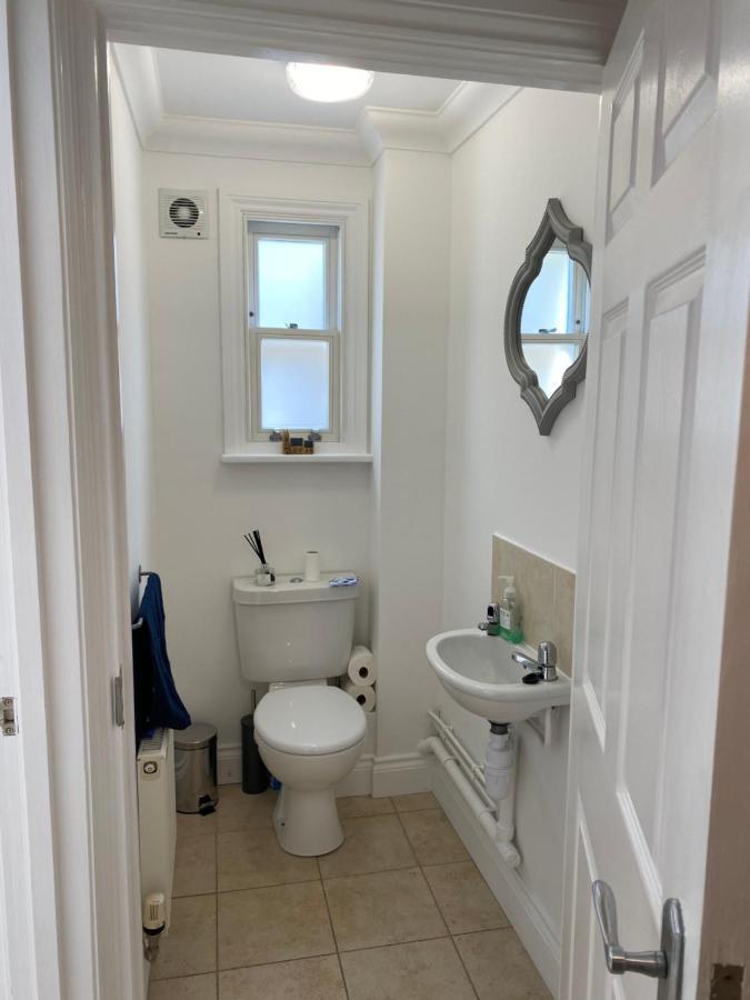 Modern Coastal Cottage 5 Minutes From The Ocean -Pet Friendly Ramsgate Exterior photo